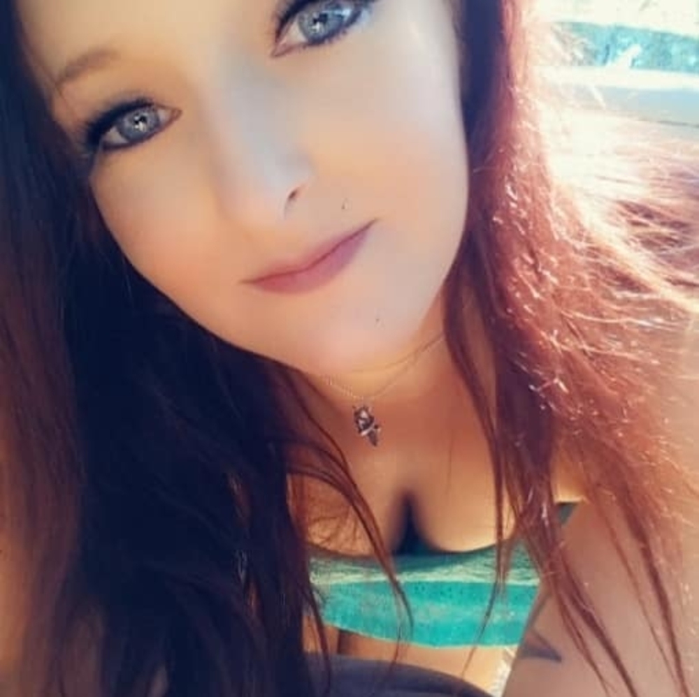 Meet your Posher, Becki